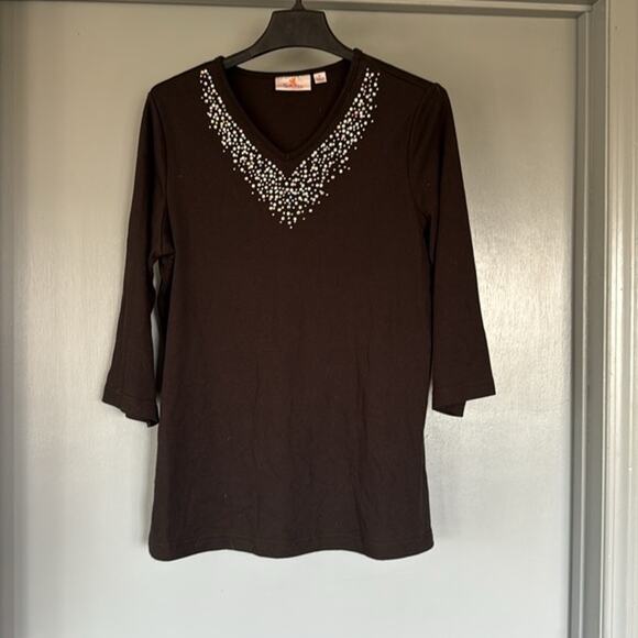 Quacker Factory Tops - Quacker Factory Women's sz M  Beaded Pullover Top 3/4 Sleeves